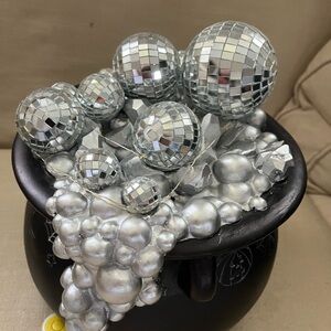 Christian Siriano cauldron lights up new with tags great for Halloween
